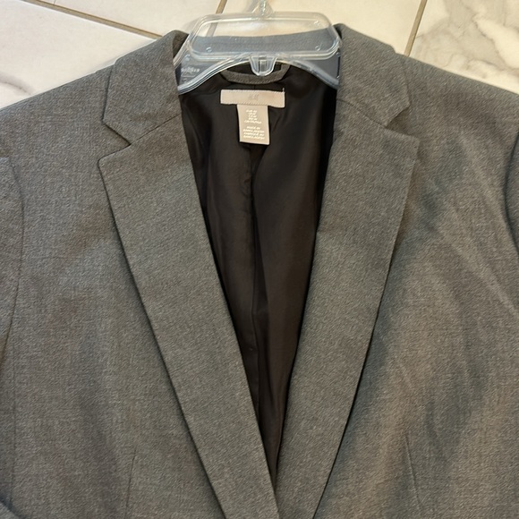 New H&M gray Blazer - Picture 2 of 3